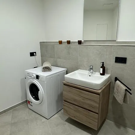 Exklusives Wohnen Im Historischen Wasserturm Dem Highlight Von We108 Делич