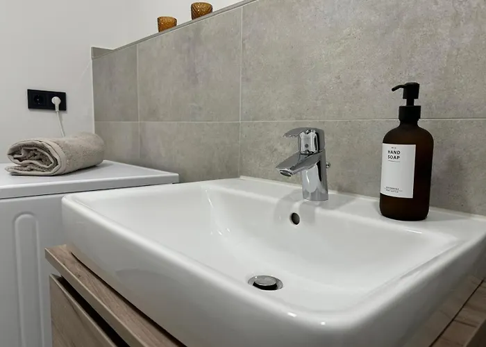 Exklusives Wohnen Im Historischen Wasserturm Dem Highlight Von We108 * דליטש'